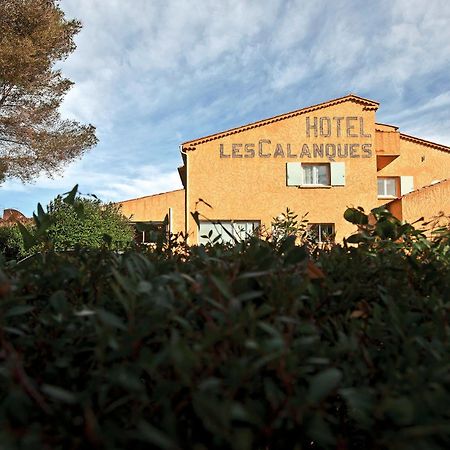 Hotel Les Calanques Лес-Иссамбр Экстерьер фото